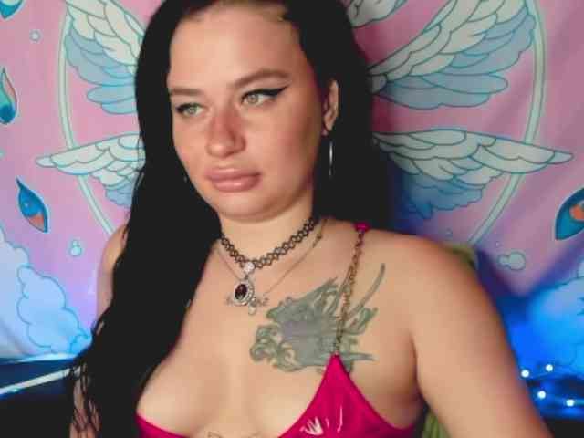pretttyalice webcam