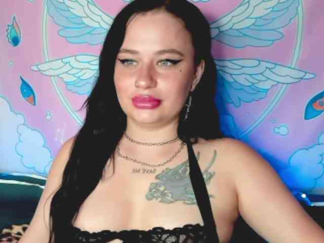 pretttyalice webcam