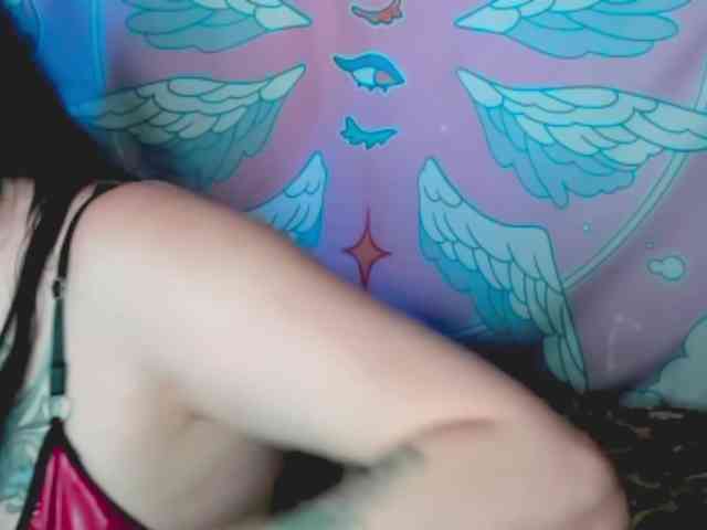 pretttyalice webcam