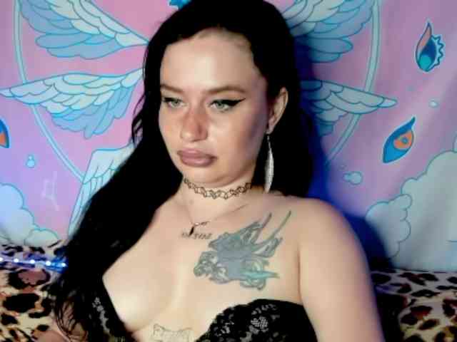 pretttyalice webcam