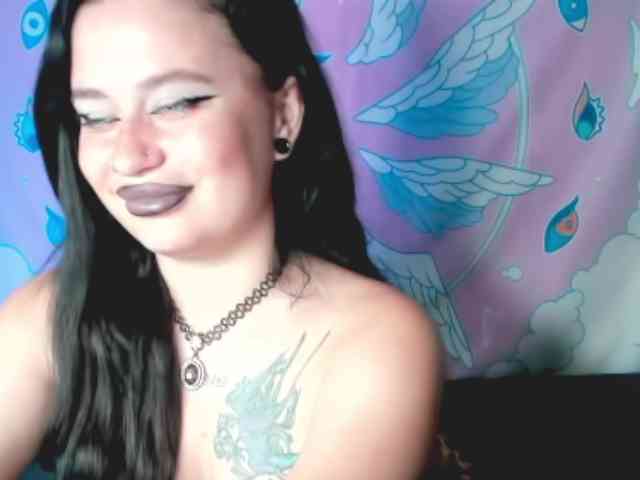 pretttyalice webcam