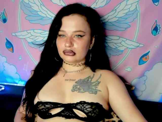 pretttyalice webcam
