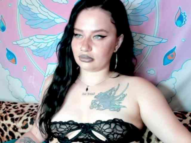 pretttyalice webcam
