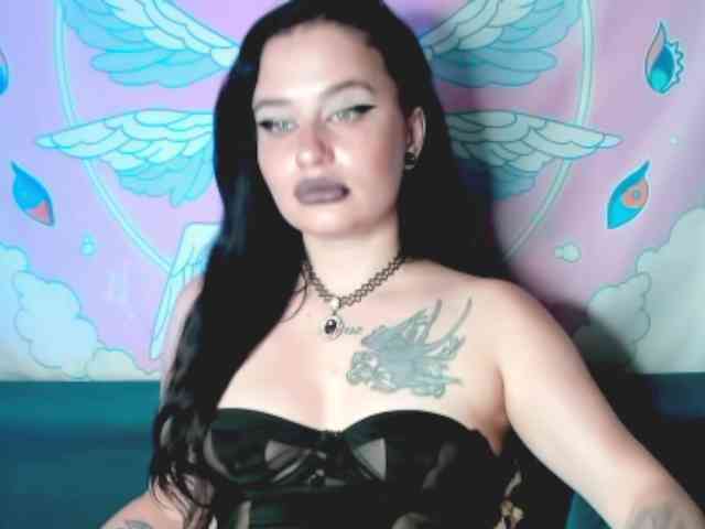 pretttyalice webcam