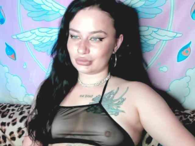pretttyalice Live Webcam on BongaCams