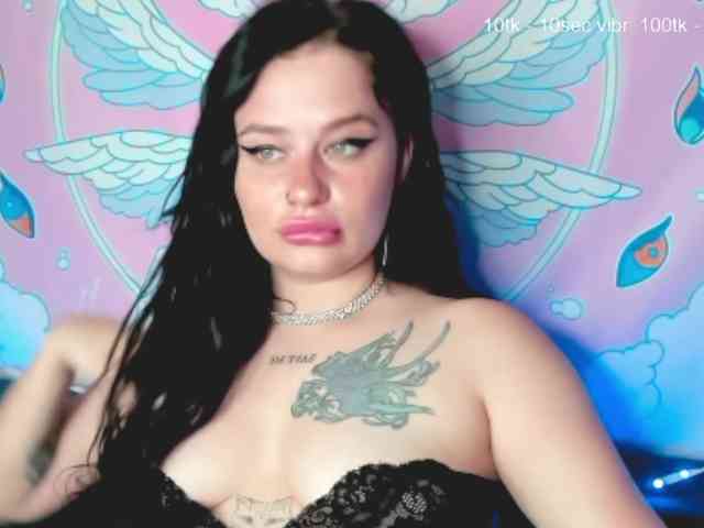 pretttyalice webcam