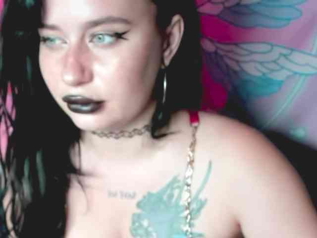 pretttyalice webcam