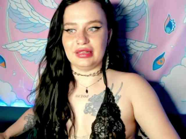 pretttyalice webcam
