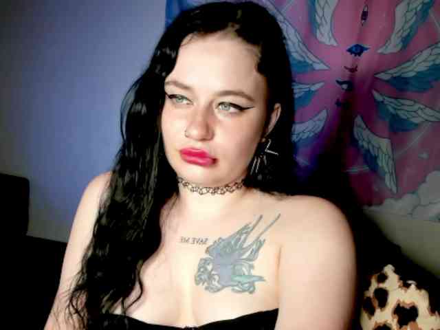 pretttyalice webcam