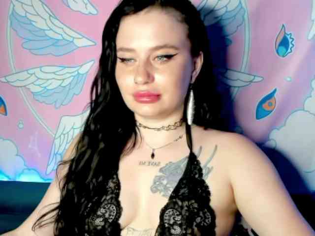 pretttyalice webcam
