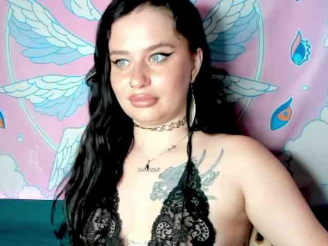 pretttyalice webcam