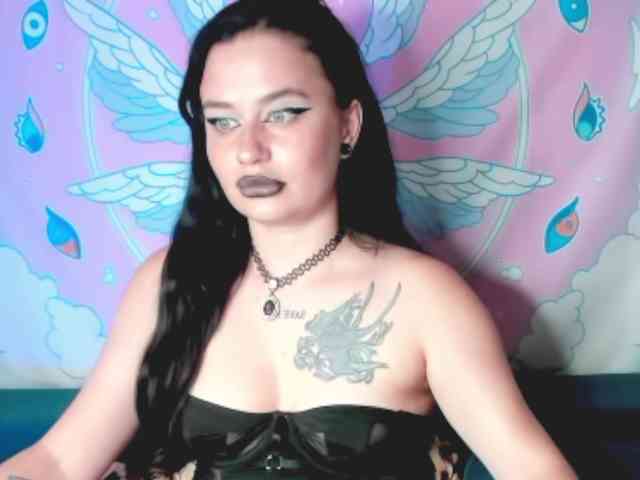 pretttyalice webcam