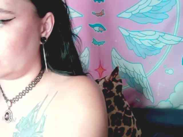 pretttyalice webcam
