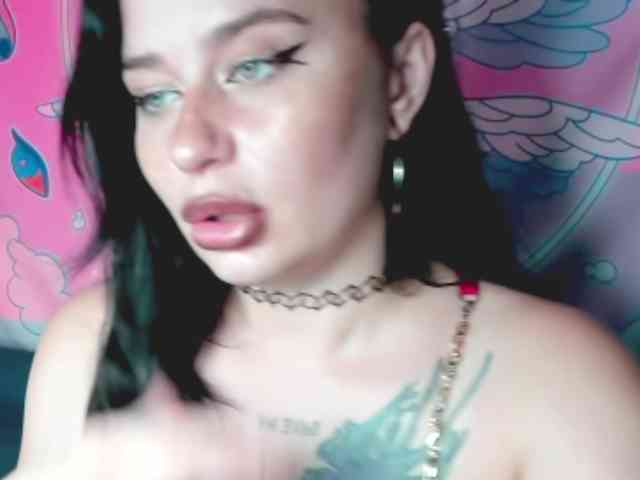 pretttyalice webcam