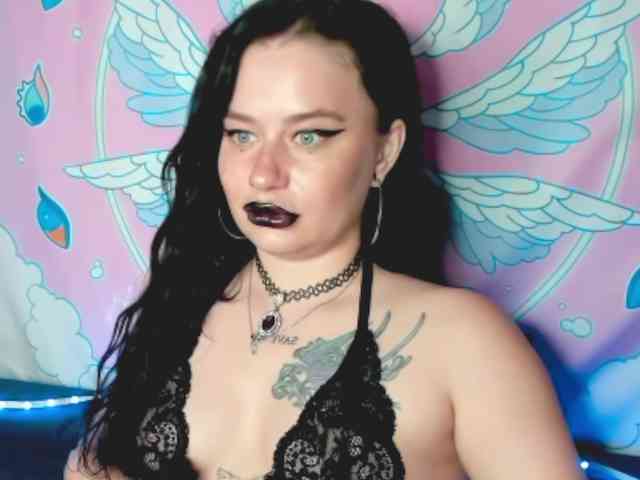 pretttyalice webcam