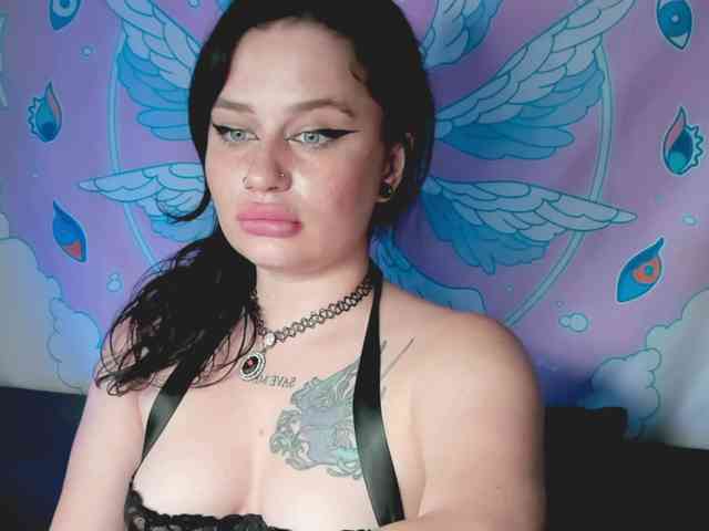 pretttyalice webcam
