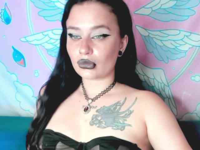 pretttyalice webcam