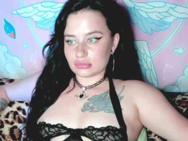 pretttyalice webcam