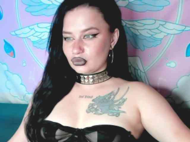 pretttyalice webcam