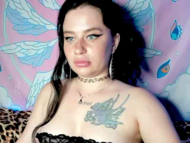 pretttyalice webcam