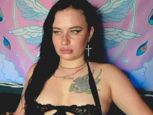 pretttyalice webcam