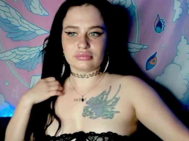 pretttyalice webcam
