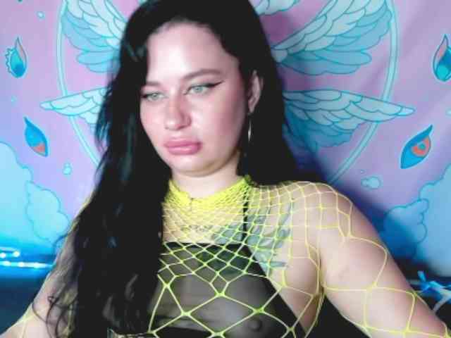pretttyalice webcam