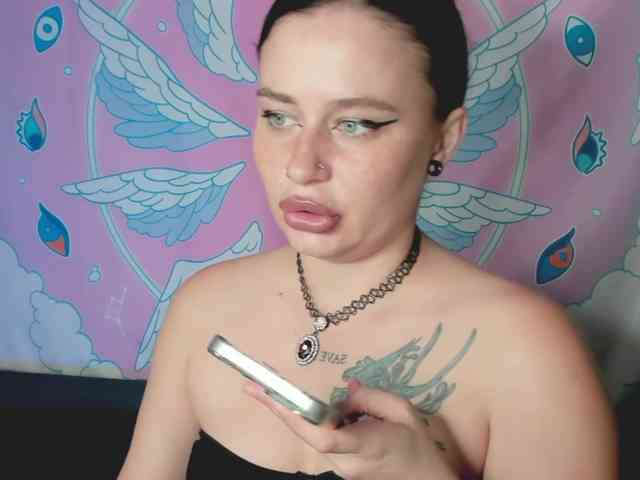 pretttyalice webcam