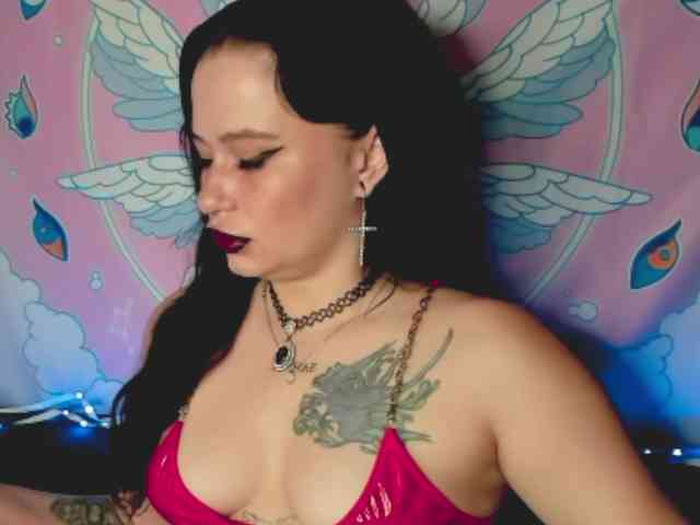 pretttyalice webcam