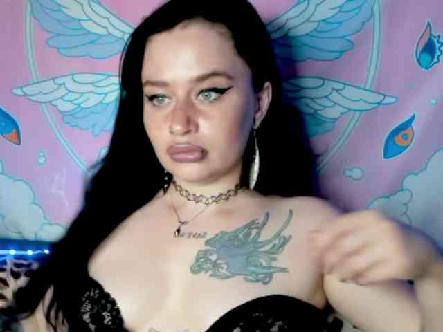 pretttyalice webcam