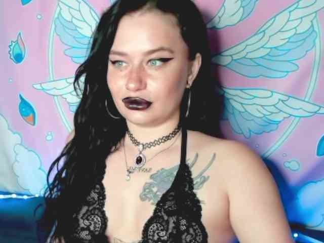 pretttyalice webcam