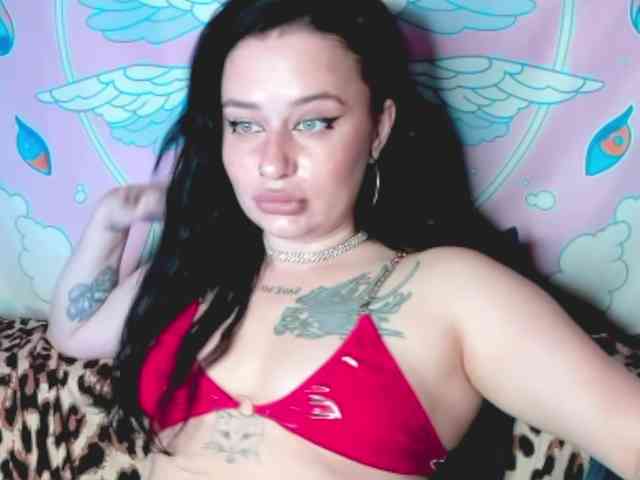 pretttyalice webcam