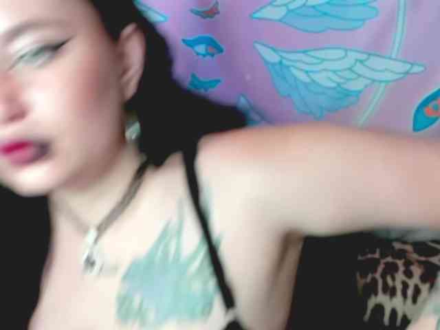 pretttyalice webcam