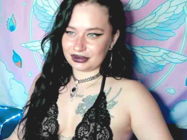 pretttyalice webcam