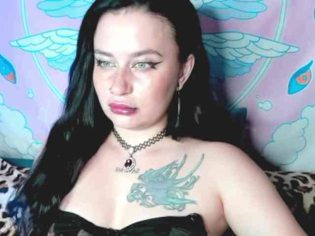 pretttyalice webcam