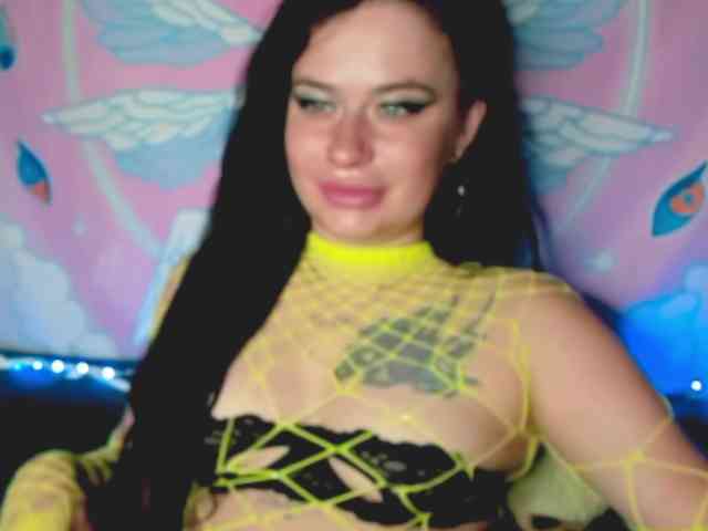 pretttyalice webcam