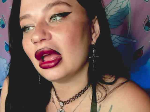 pretttyalice webcam