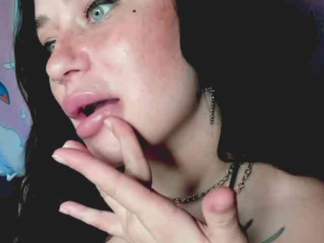 pretttyalice webcam