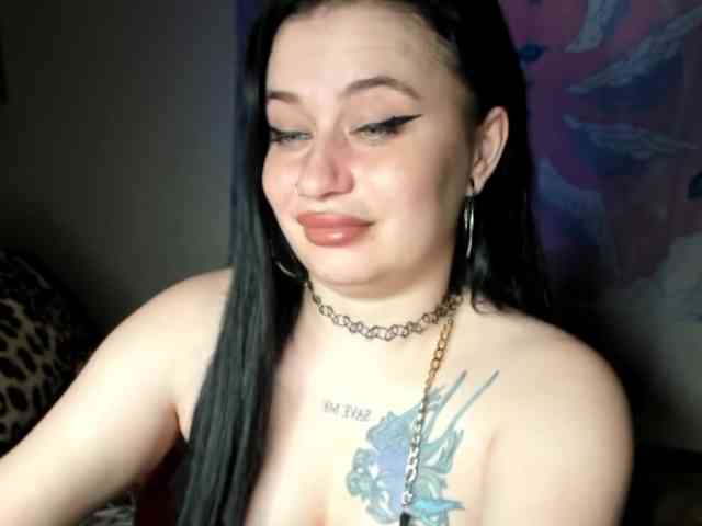 pretttyalice Live Webcam on BongaCams
