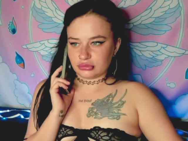 pretttyalice webcam