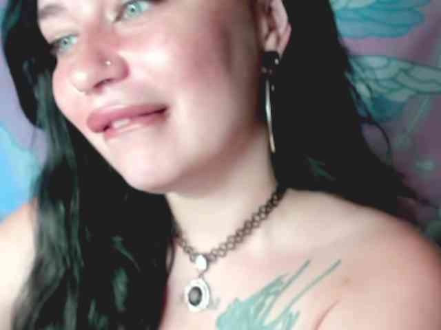 pretttyalice webcam