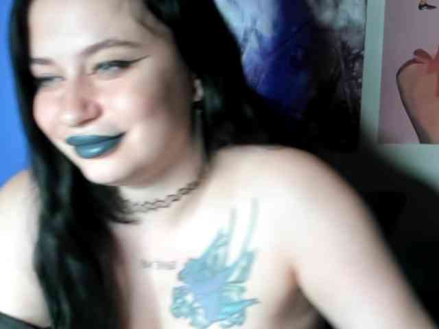 pretttyalice webcam