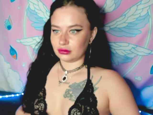 pretttyalice webcam