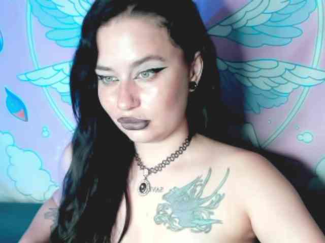 pretttyalice webcam