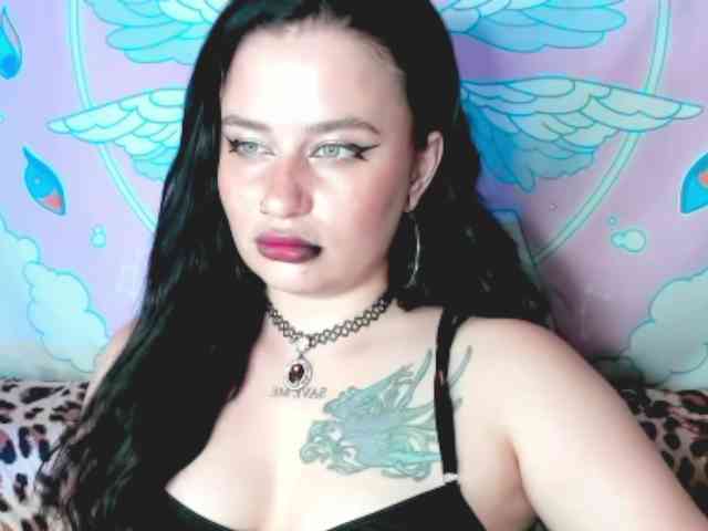 pretttyalice webcam