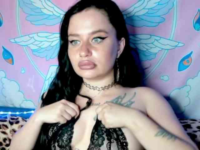 pretttyalice webcam