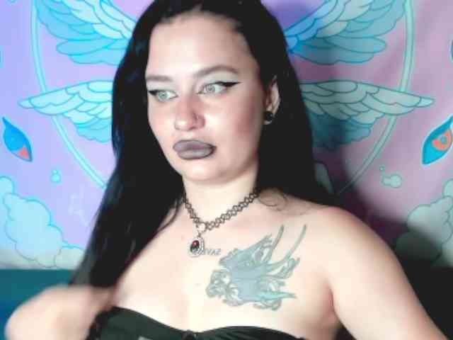 pretttyalice webcam