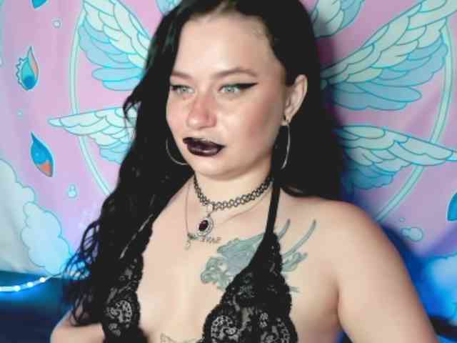 pretttyalice webcam