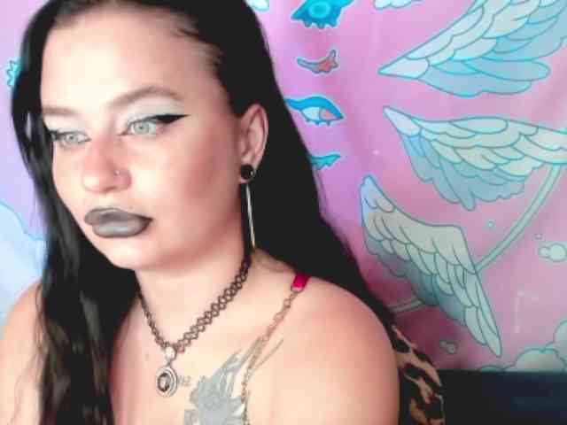 pretttyalice webcam