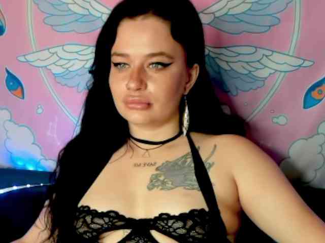 pretttyalice webcam